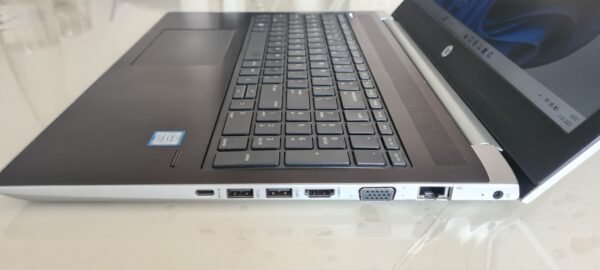 HP ProBook 450 G5 / i5 8th gen / 8 GB RAM / 256 GB SSD/ 4G LTE