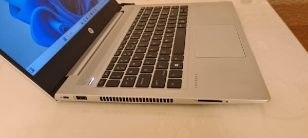 HP ProBook 440 G7- i5 10h gen 8gb Ram – 256 SSD