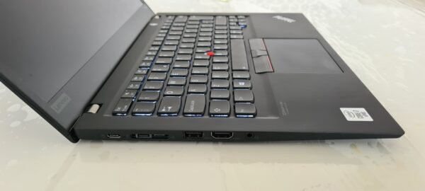 Lenovo ThinkPad T14s – i7 10th gen – 16gb – 512gb SSD