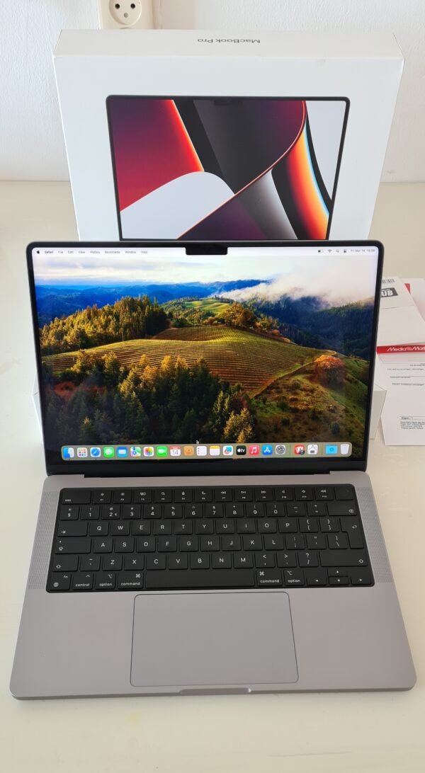 MacBook Pro 14 2021 M1 Pro /16 Ram /512gb SSD / 304 cycles 88%